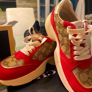 Authentic rubber shoes coach size 5 US